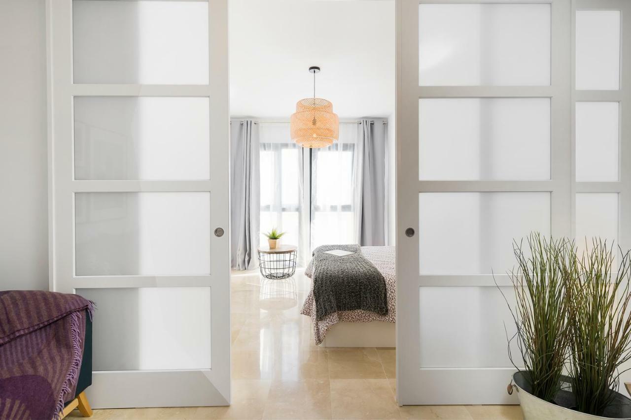 Apartamento Lujo Ancha Del Carmen Málaga Eksteriør billede